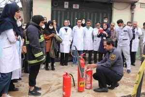 برگزاری دوره آموزشی  آتش نشانی در بیمارستان اردیبهشت شیراز